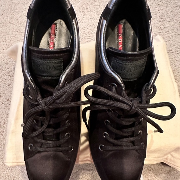 Prada Wedges Size 8 1/2 - Picture 4 of 4